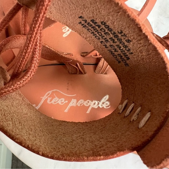 Free People Vacation Day Wrap Sandal Vachetta Tan Size 37.5 / US 6.5 - Picture 4 of 7